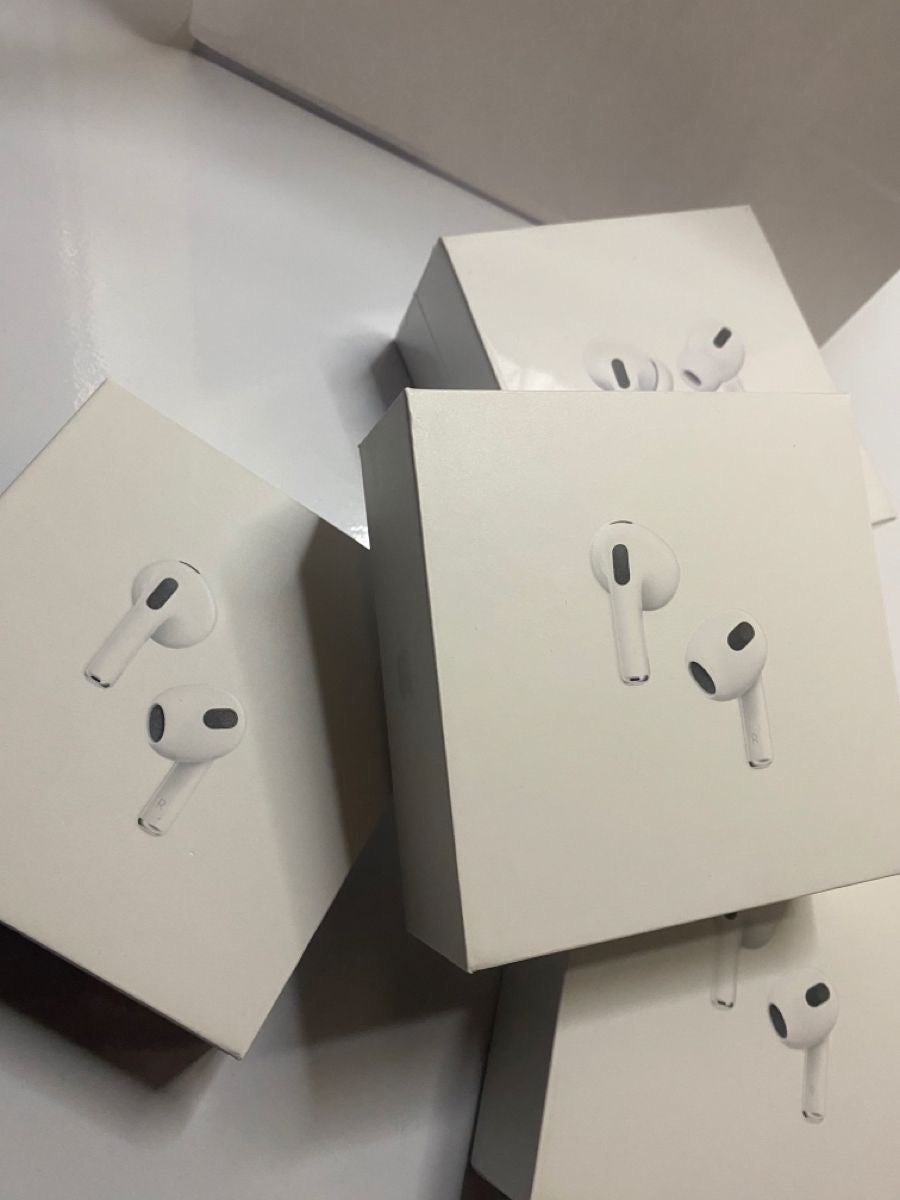 AirPods (2,3 ,Pro2,4)